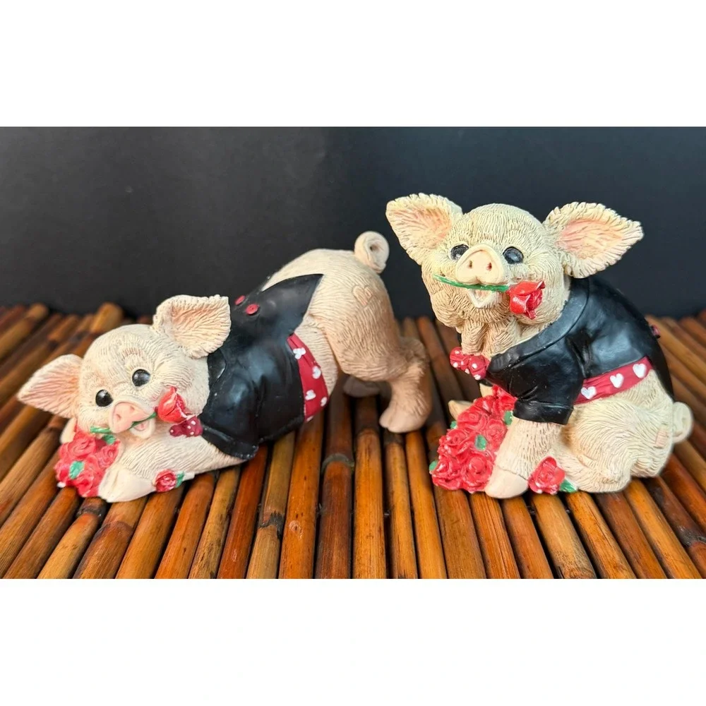 Kathy Wise Enesco Pig Figurines Pair 1996 Valentine Roses Sweet Pigs!  READ
